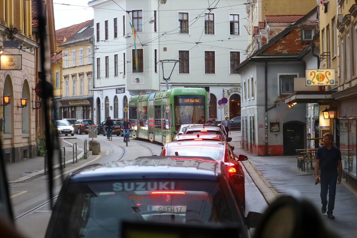 Fahrgast, Pro Bim und MoVe iT fordern: Neugestaltung Annenstraße darf nicht zulasten der Straßenbahn ausfallen!